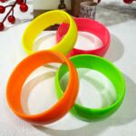🌈✨ 5-Piece Neon Jelly Acrylic Bangle Bracelet Set – Bold Festival Statement Jewelry