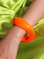 🌈✨ Colorful Fluorescent Acrylic Bangle Bracelet Set – 5 Piece Collection